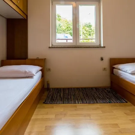 Ferienwohnung Fur 5 Personen Ca 44 M In Dramalj, Kvarner Bucht Crikvenica Und Umgebung Apartman Dramalj